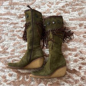 Goffredo Fantini Green Suede Wedge Boots – Italian Leather Size 9/9.5